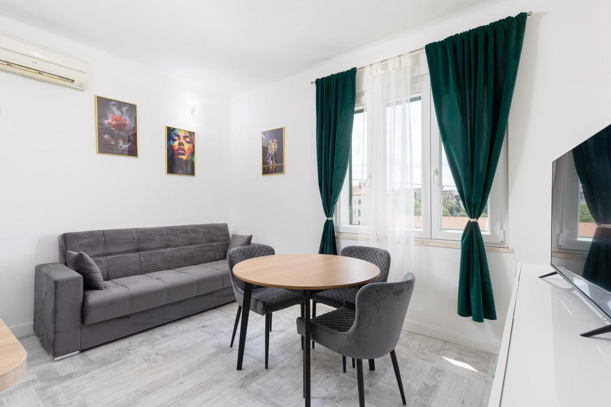 Lions Suites Split Ngoại thất bức ảnh